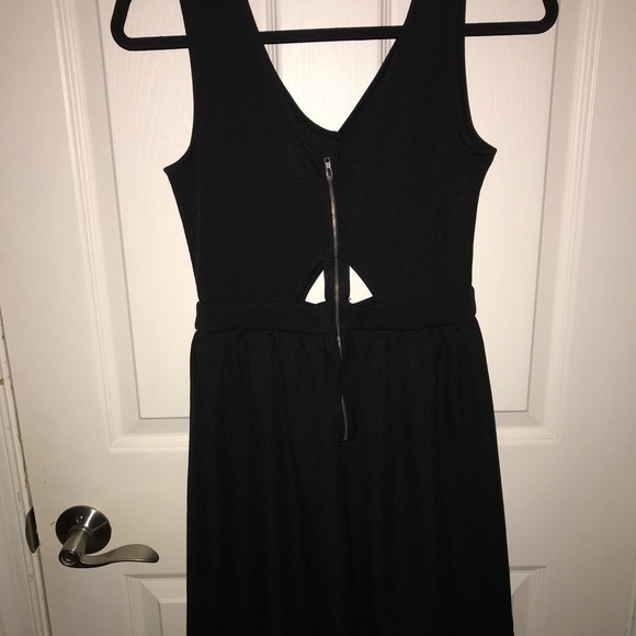 Black mini/skater dress - Picture 2 of 4